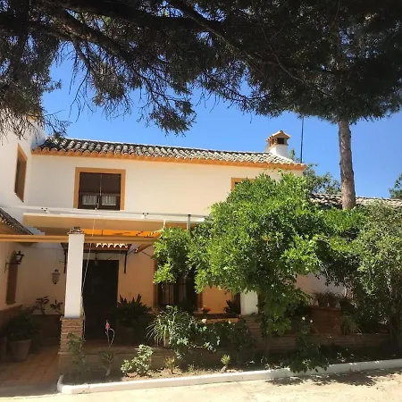 Holiday home Paredejas Del Rey